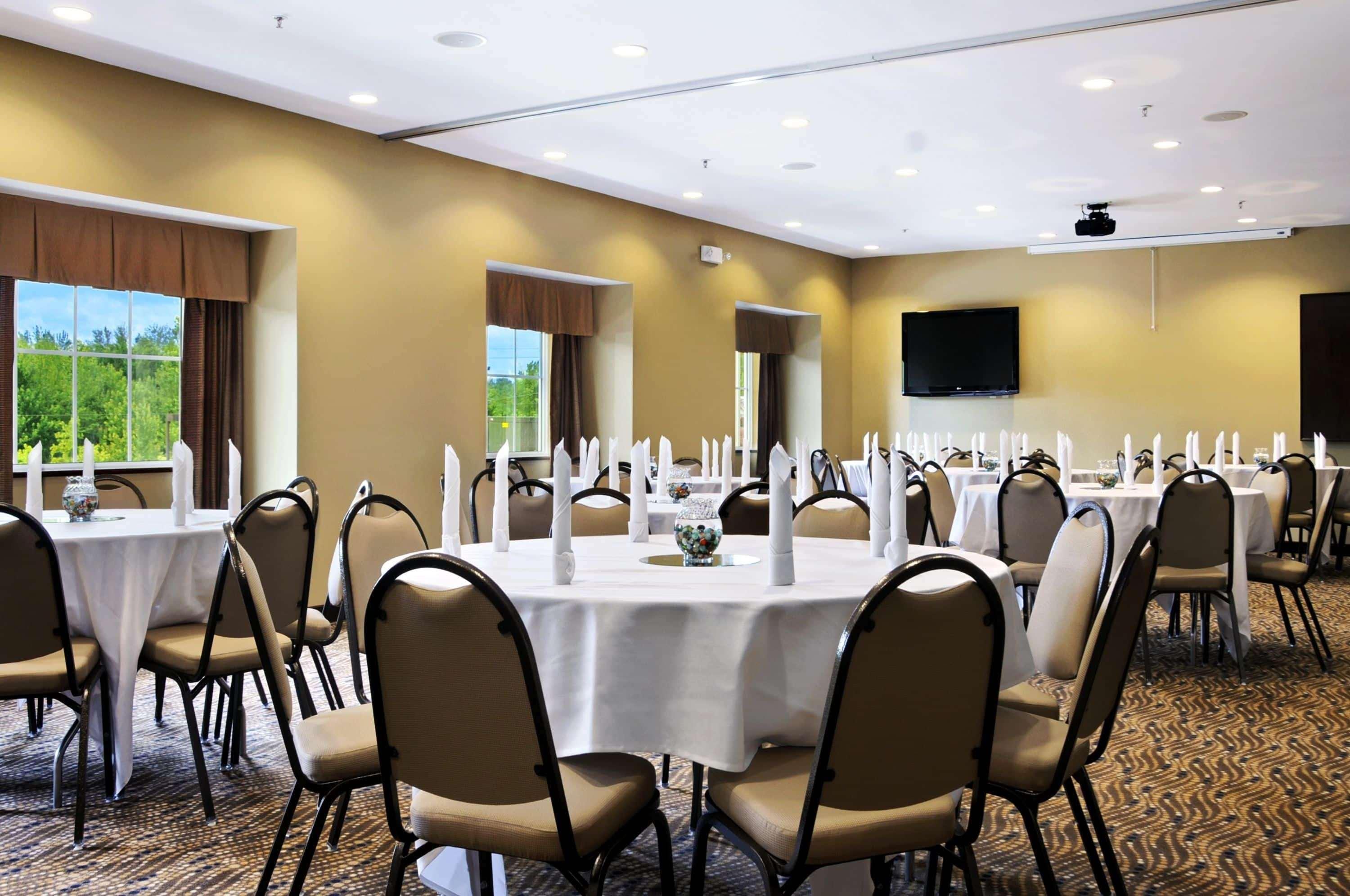 Microtel Inn & Suites By Wyndham Marietta Esterno foto