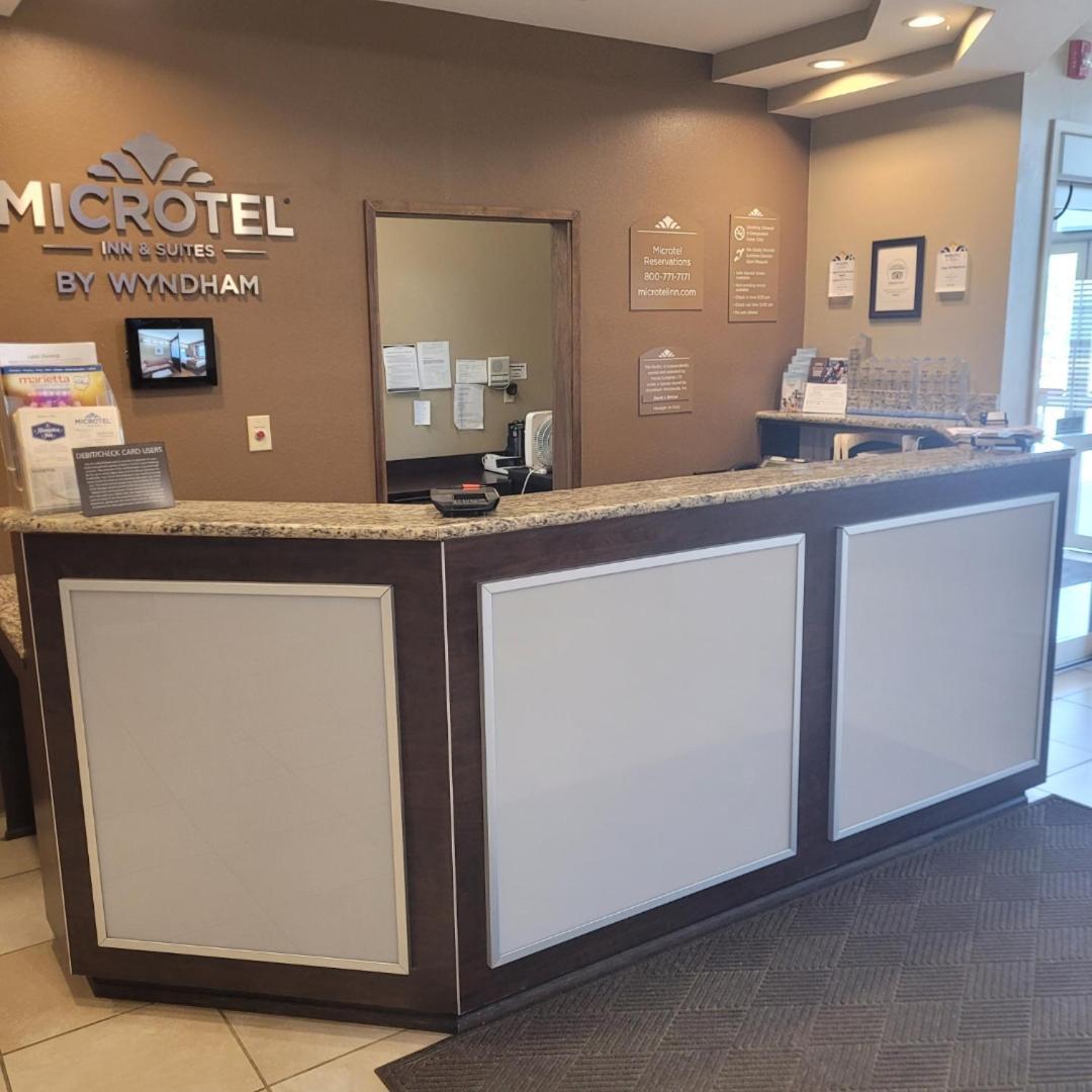 Microtel Inn & Suites By Wyndham Marietta Esterno foto